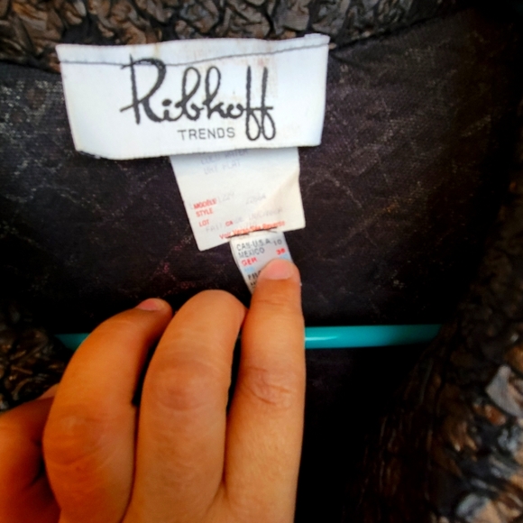 Women's top - Picture 3 of 3